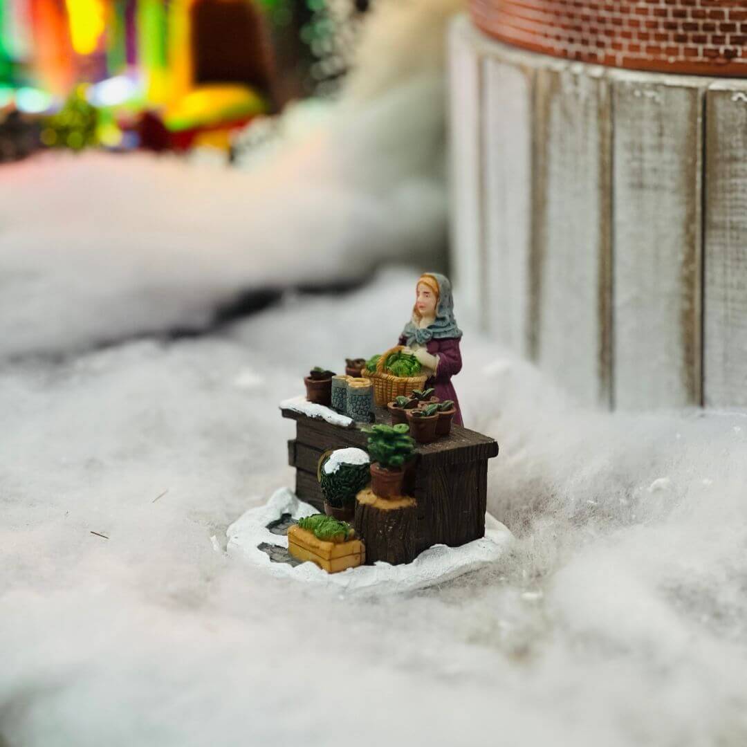 Figura Natal Vendedora Plantas - 6,5x7x6,5cm