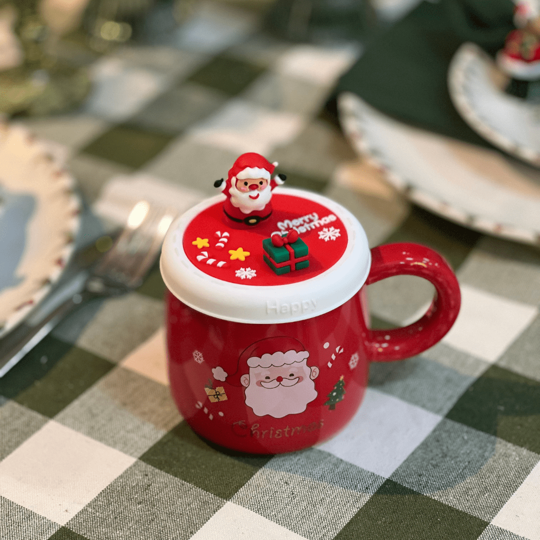 Caneca Papai Noel Com Tampa Vermelha 400ml 12cm