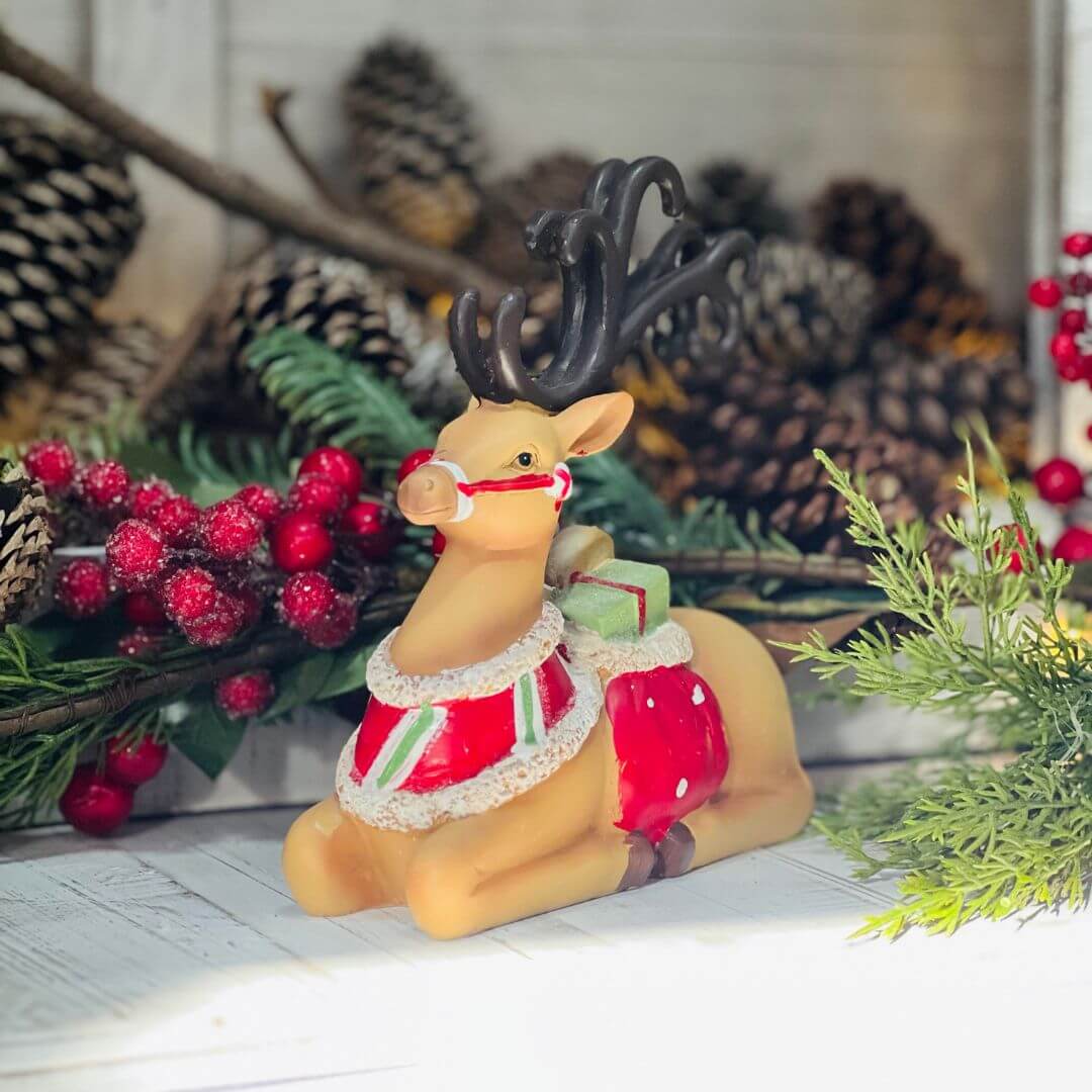 Resina Natal Rena Deitada - 20x18cm