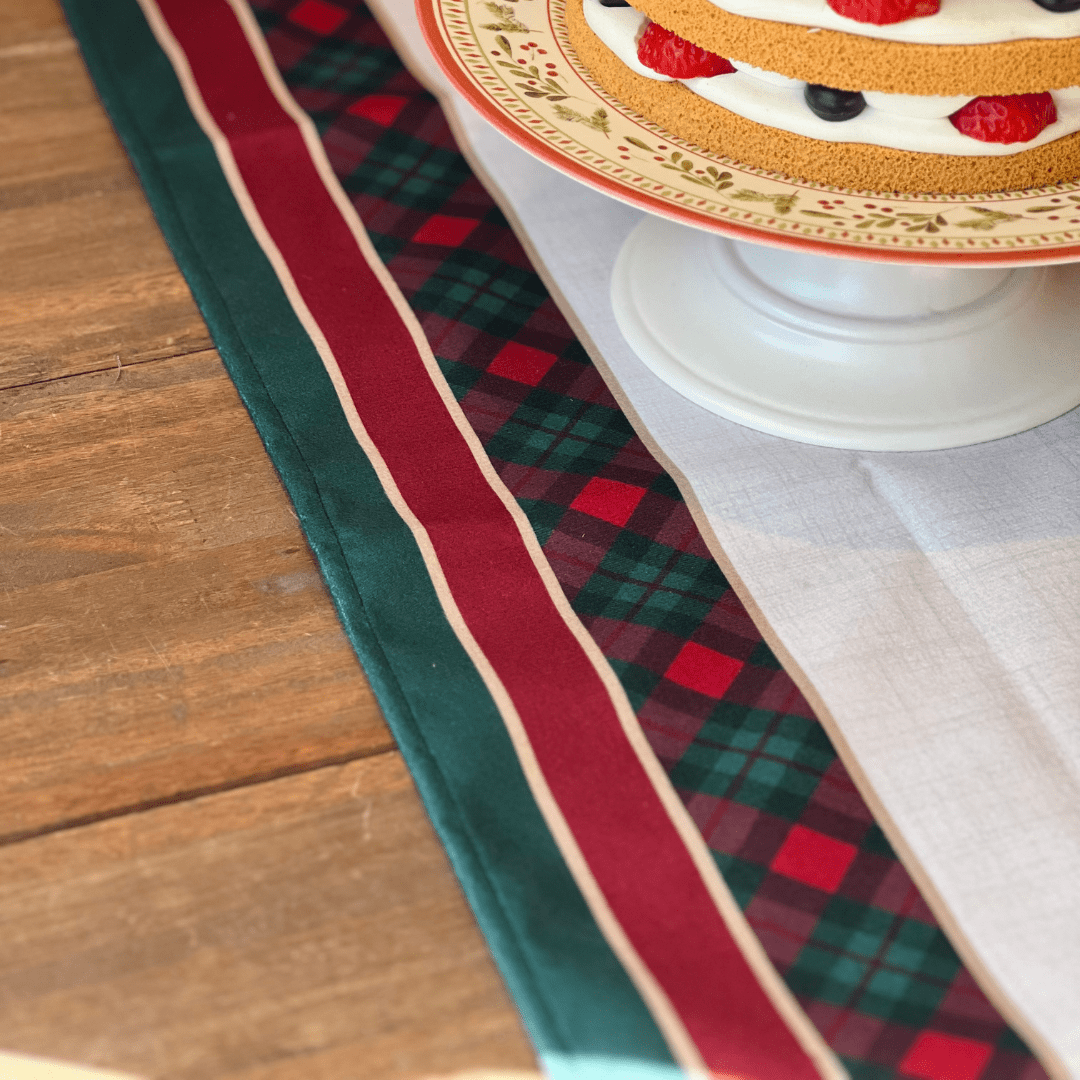 Caminho de Mesa Natalino Herança Natalina 42x141cm