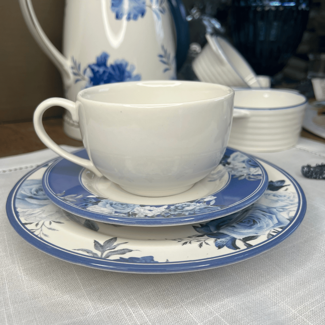 Xicaras para Cha Com Pires Antique Classific