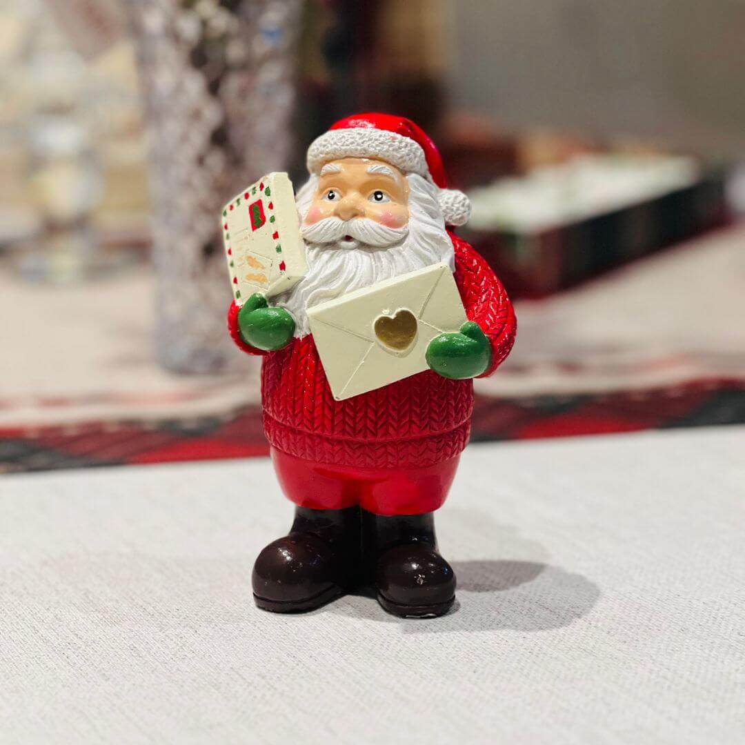 Papai Noel Collection Carteiro em Poliresina – 15cm
