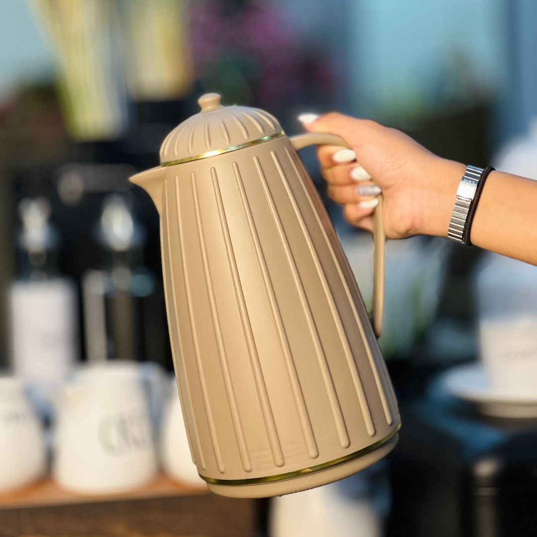 Garrafa Térmica de Plástico Carrossel Fendi - 1L