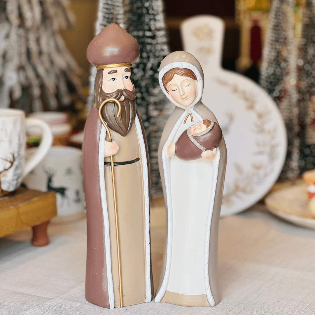 Conjunto Maria e José de Resina Marrom e Bege - 26cm e 29cm