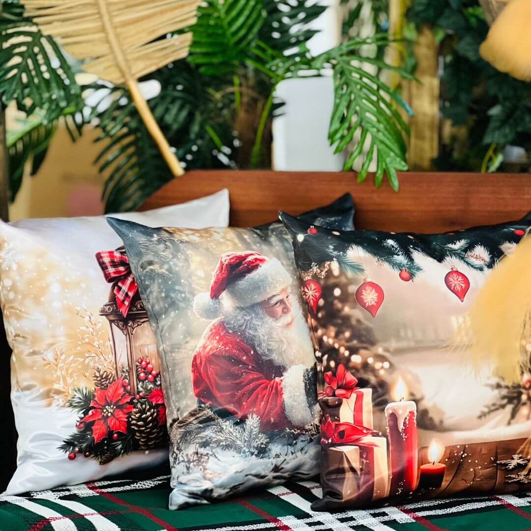Capa Natalina Noel e Boneco de Neve 43x43cm