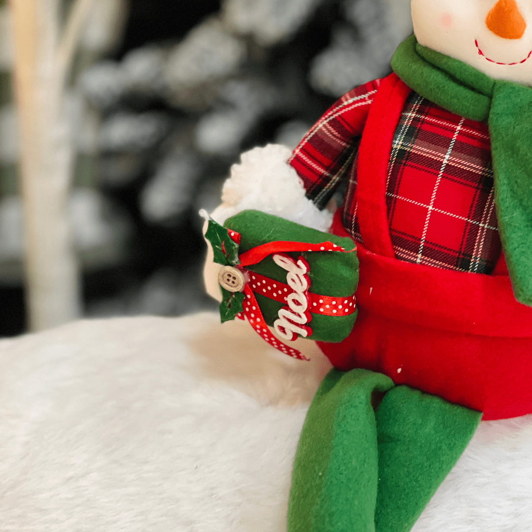 Boneco de Neve Natalino Com Presente Vermehlo e Verde 50cm