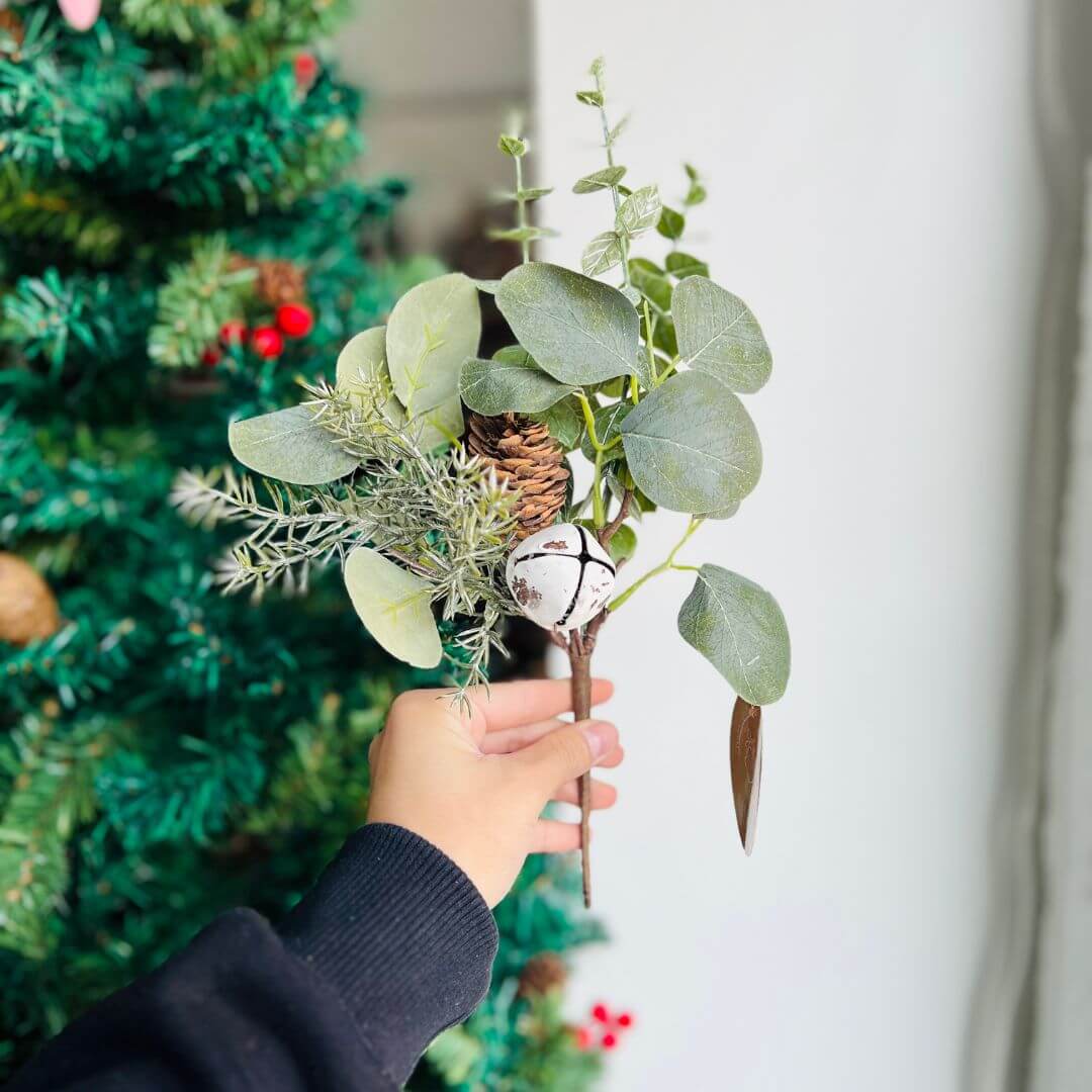 Haste Folhagem Com Guizo - 36cm