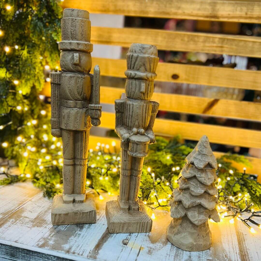 ÁRVORE DECORATIVA RÚSTICA – 19,5cm
