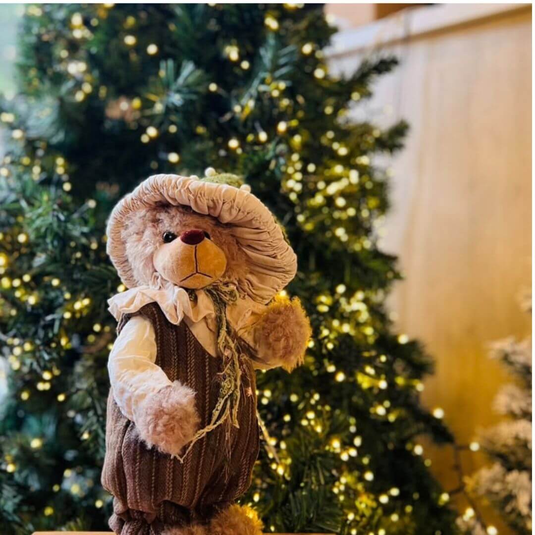 Urso Com Chapeu Verde - 40cm