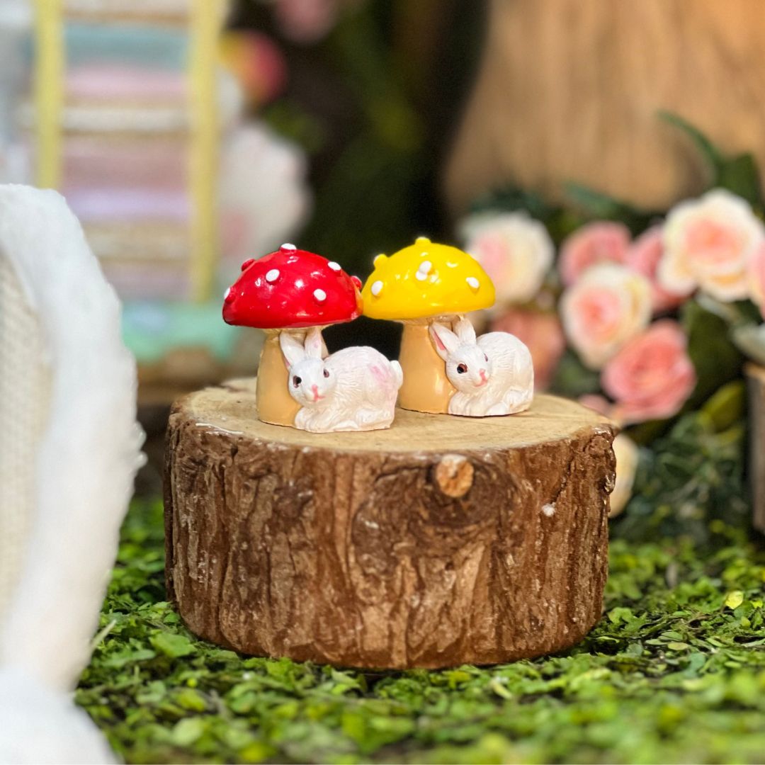 Jogo 2 Peças Cogumelo Decorativo Com Coelho - 4,3x3,5x4cm Amarelo
