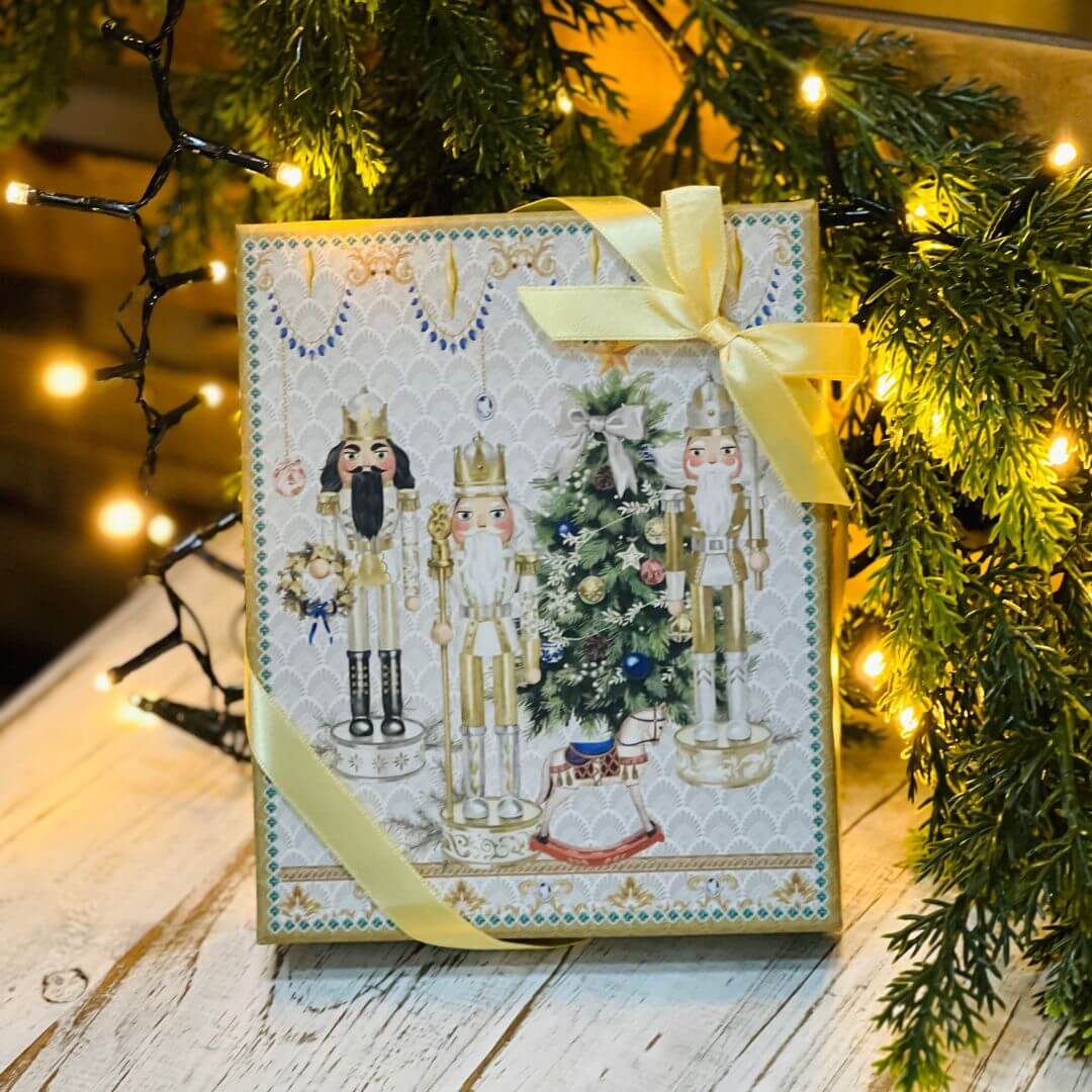 Kit de Talheres Quebra-Nozes Branco - 4 Peças | 15,5 cm