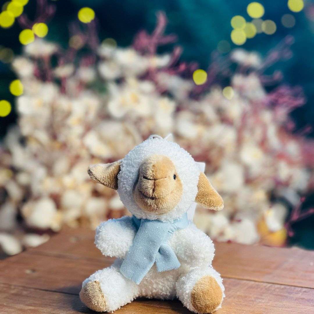 Mini Ovelha Com Laço Azul - 11cm