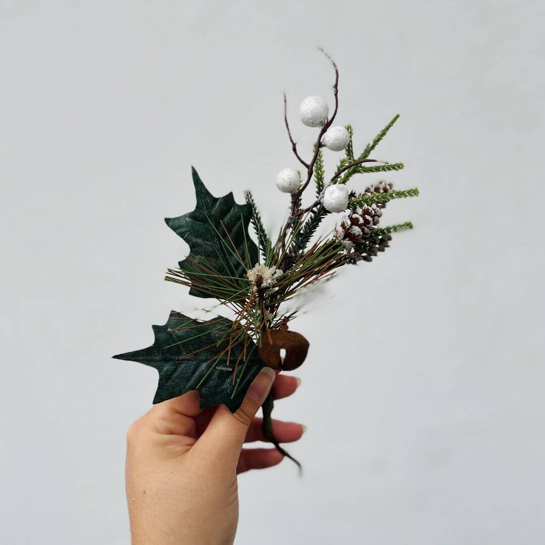 Haste com Pinho e Guizo – 23cm