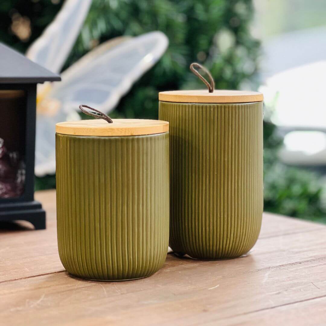 Potiche de Cerâmica Decorativo Com Tampa Em Bambu e Pegador de Corda Lines Verde - 10x10x15cm