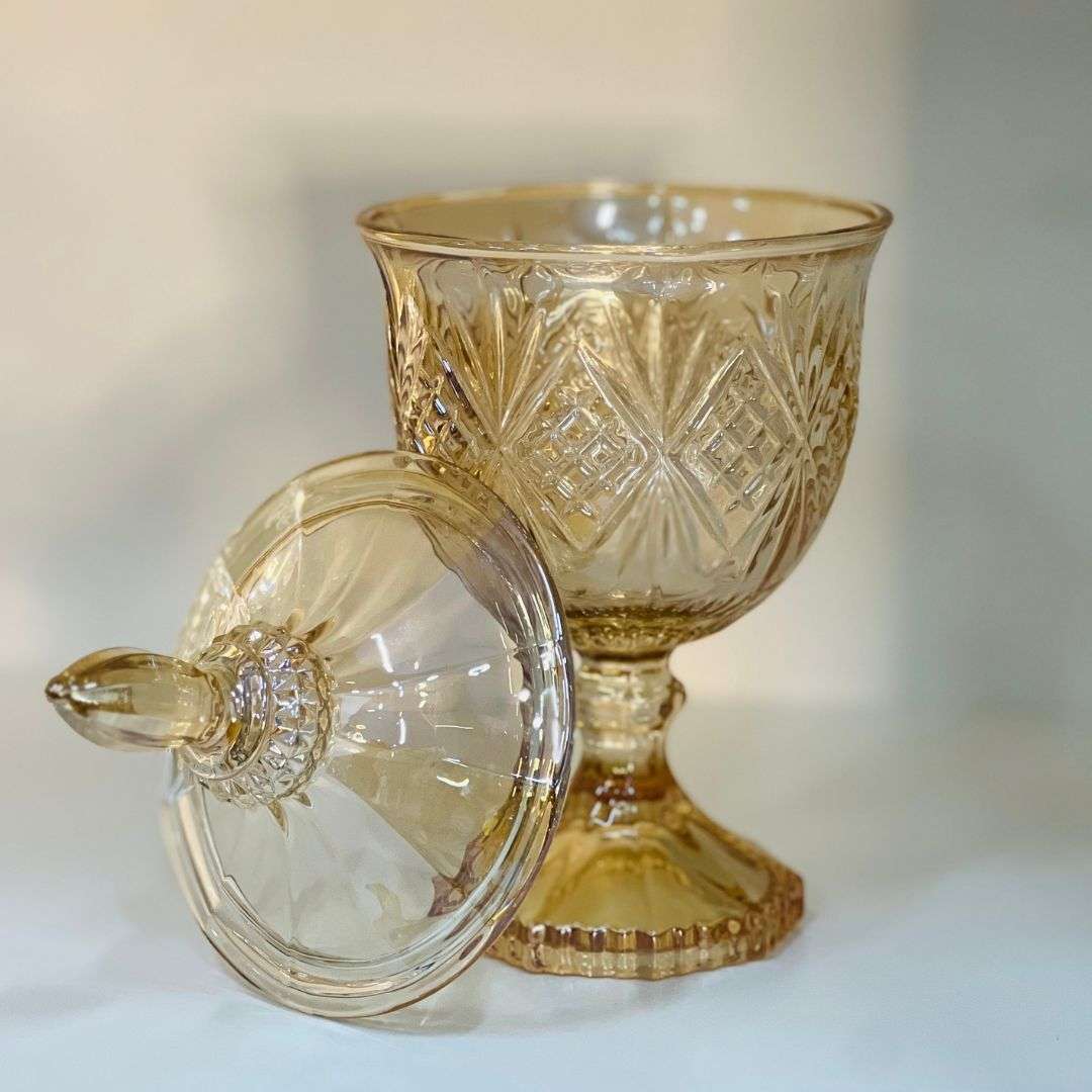 Potiche Decorativo Com Pé de Cristal Chumbo Dublin Âmbar Metalizado - 11,5x24,5cm