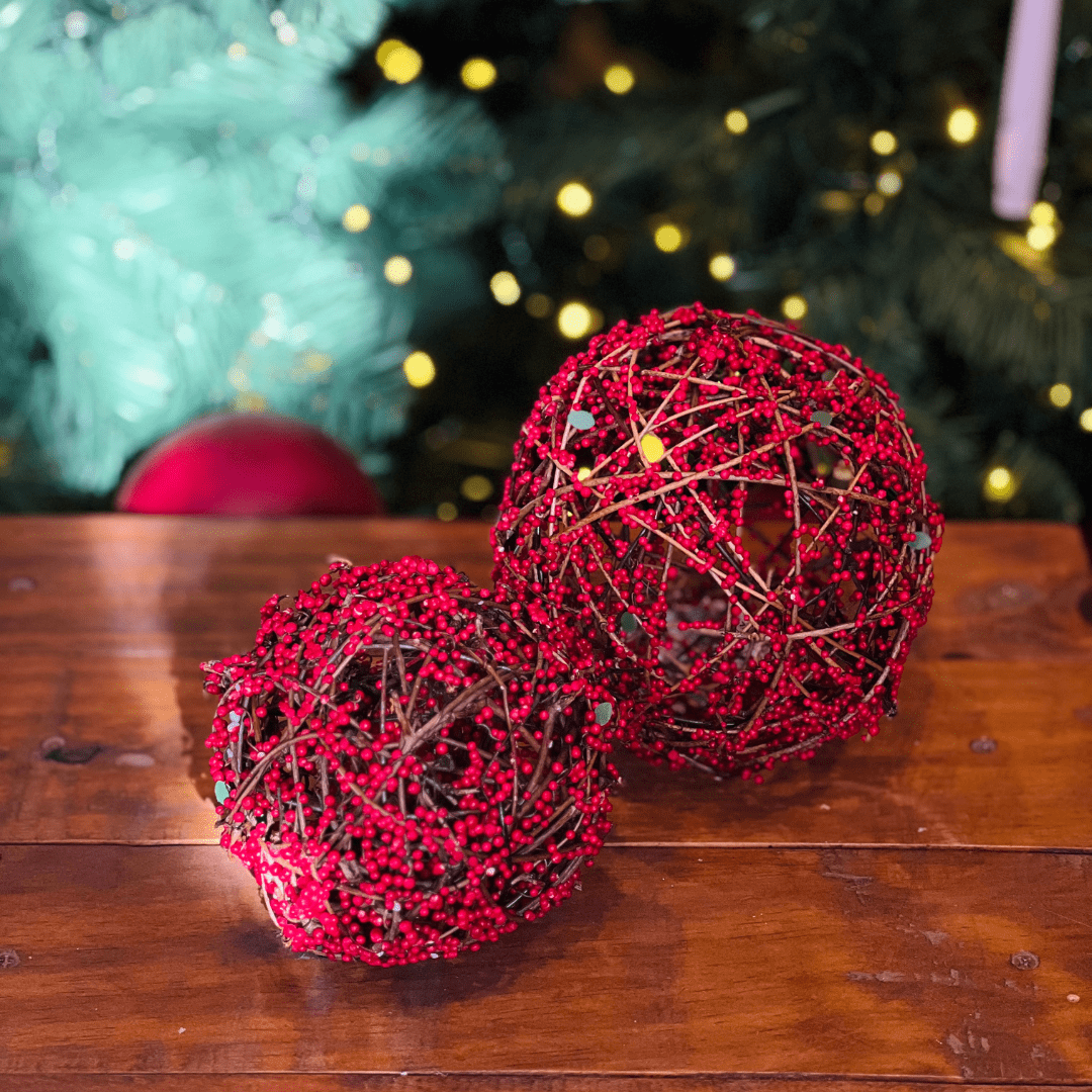 Bola Natalina Vermelha Azevinhos 12cm 1un