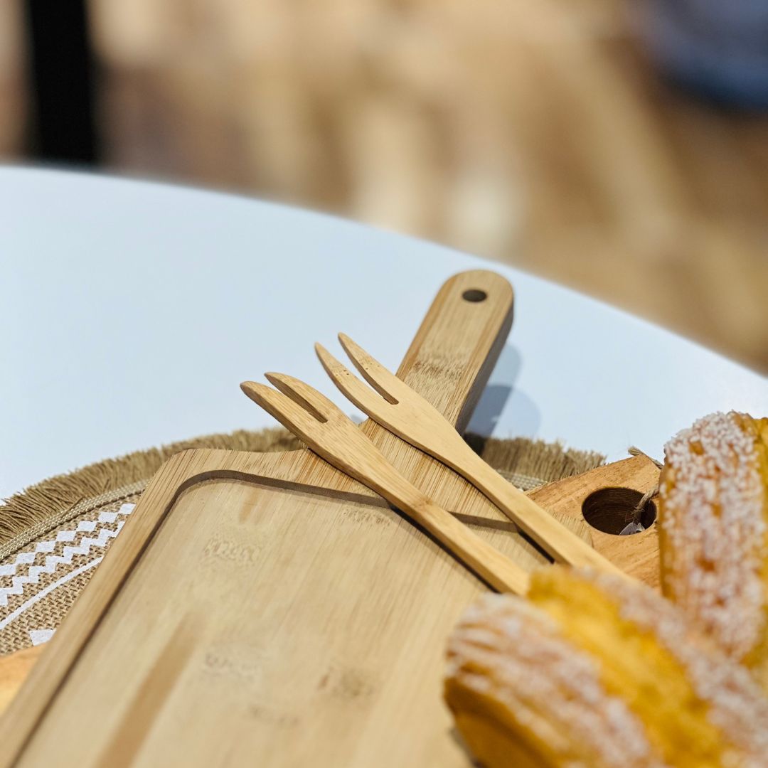Conjunto Quatro Garfos para Petisco de Bambu - 18cm