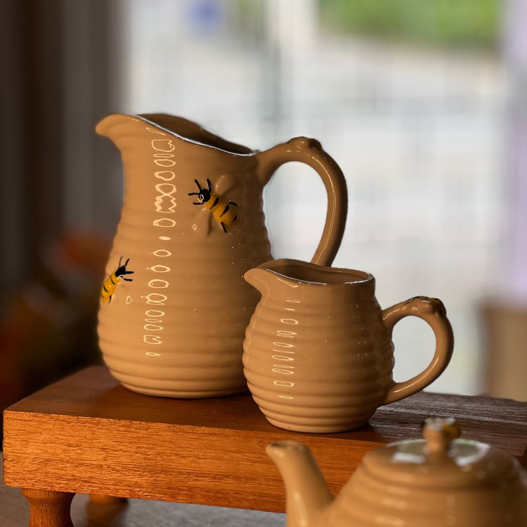 Cremeira de Porcelana Bee - 210ml