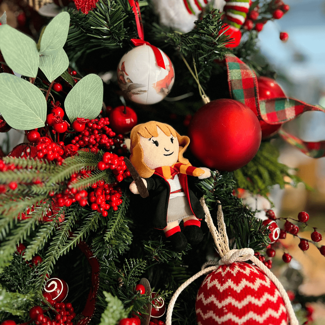 Enfeite Hermione para Pendurar de Pelúcia 17cm - Harry Potter