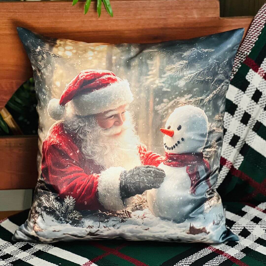 Capa Natalina Noel e Boneco de Neve 43x43cm