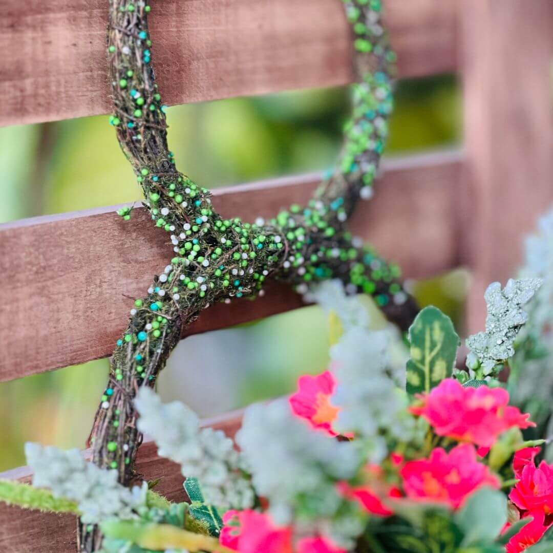 Páscoa Corpo Coelhinho Com Cesta - 45cm