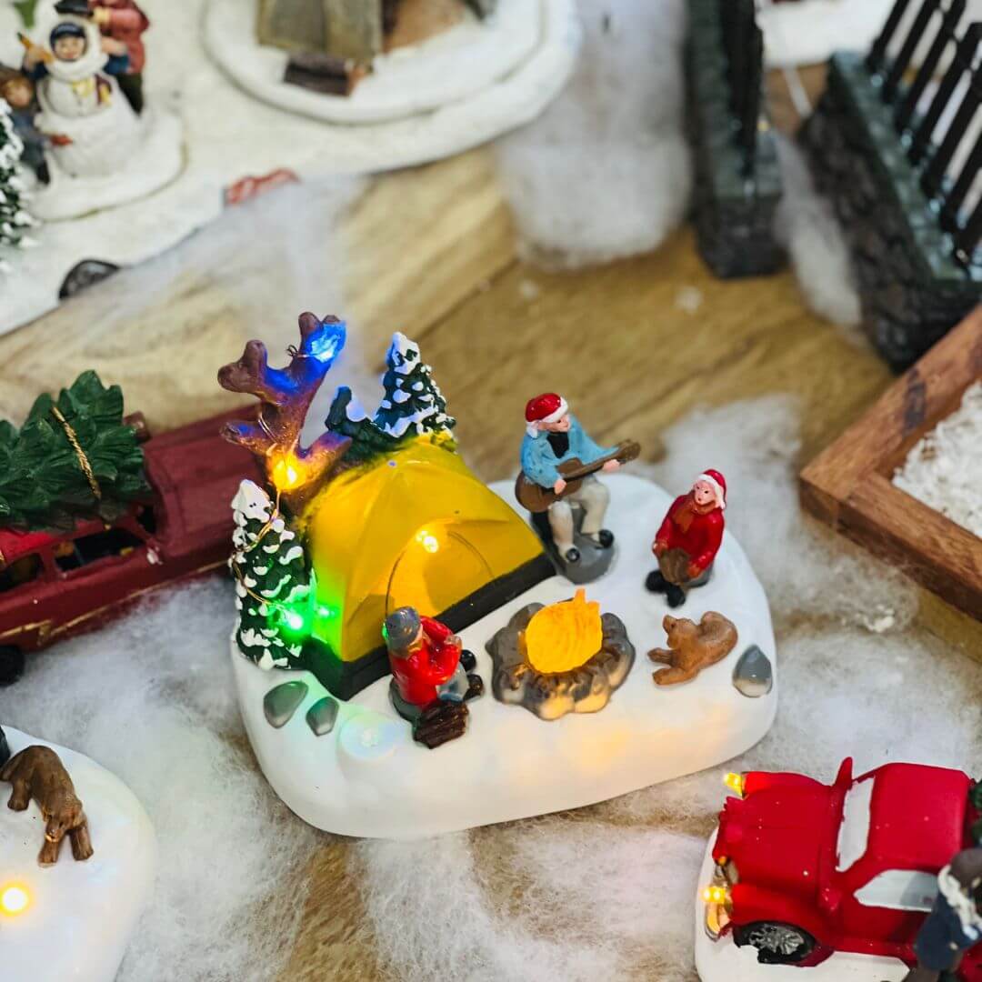 Cenário Natal Acampamento Com Led 11x13,2x9,2cm