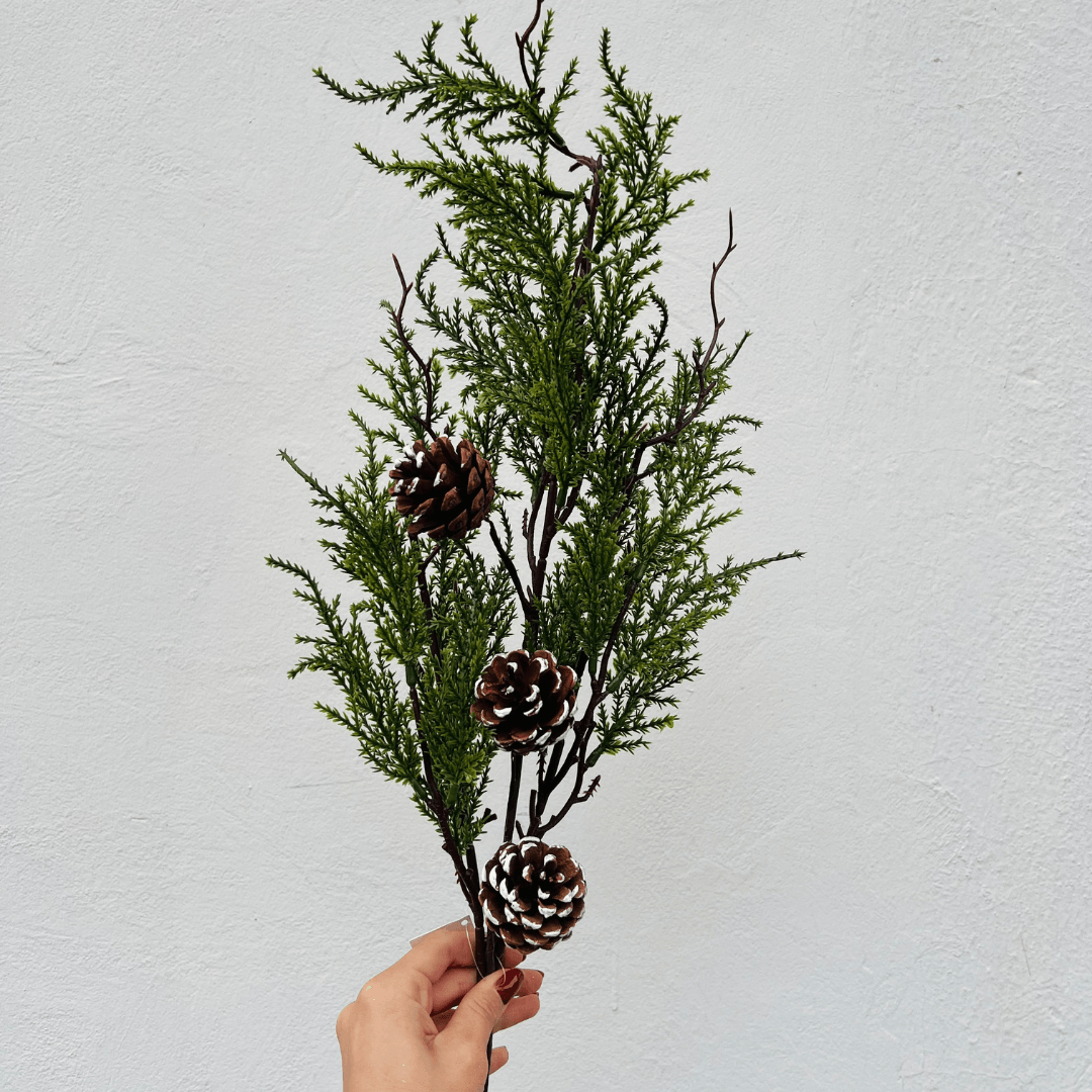 Haste Verde com Pinha Nevada – 77cm