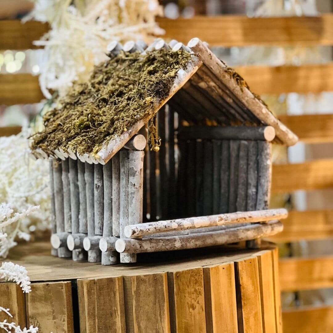 Casinha Decorativa em Madeira – 28cm