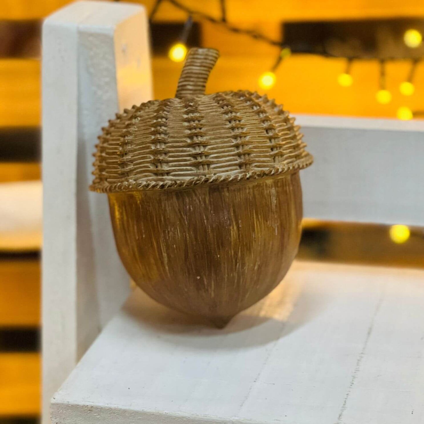Noz Decorativa em Madeira | 14 cm