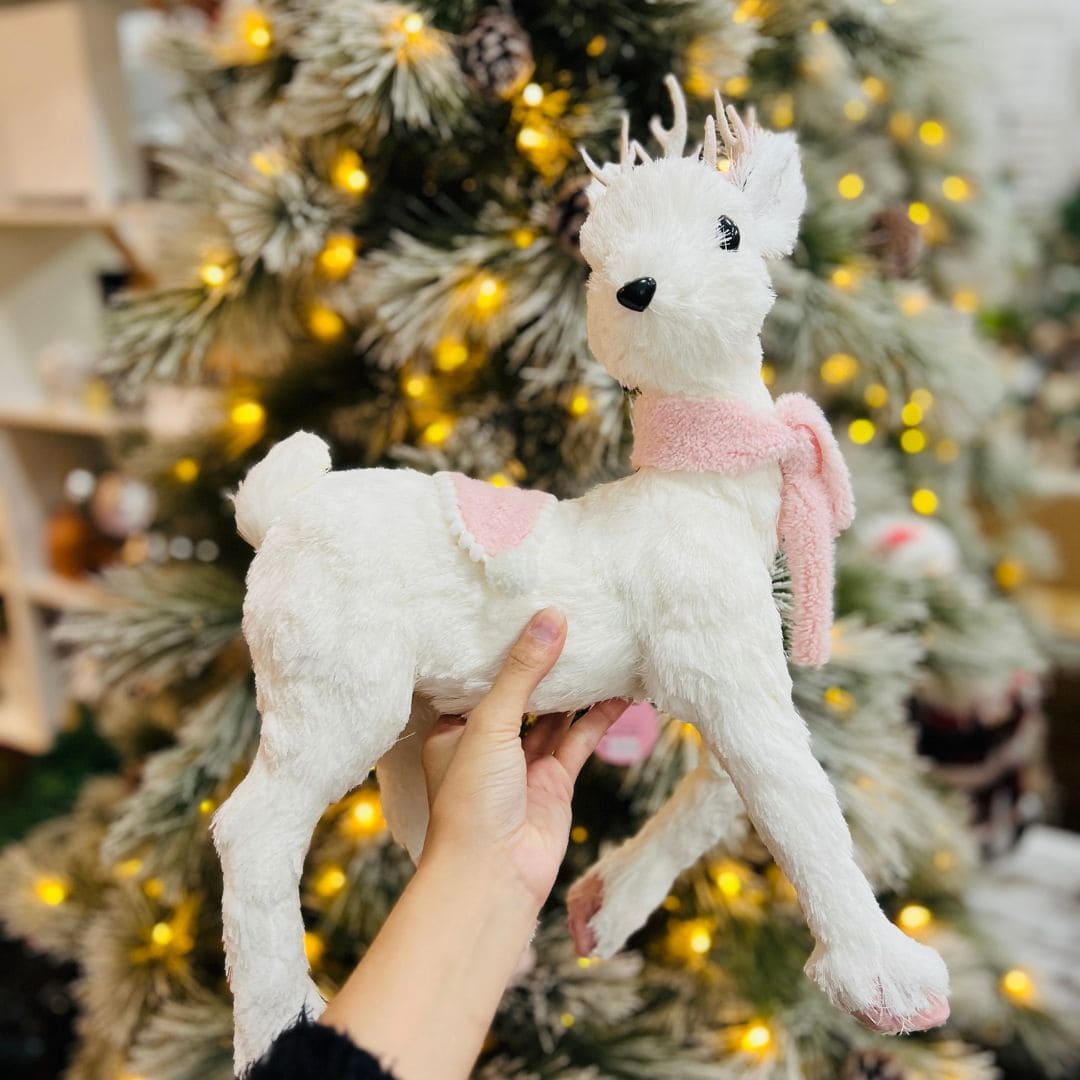 Rena de Natal Branco e Rosa Em Pé de Sisal 43cm