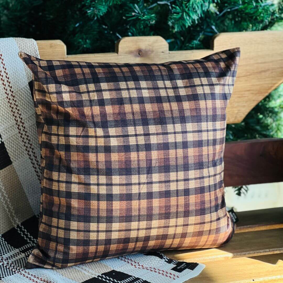 Capa Almofada Xadrez (Colecão Equestre) - 50cm