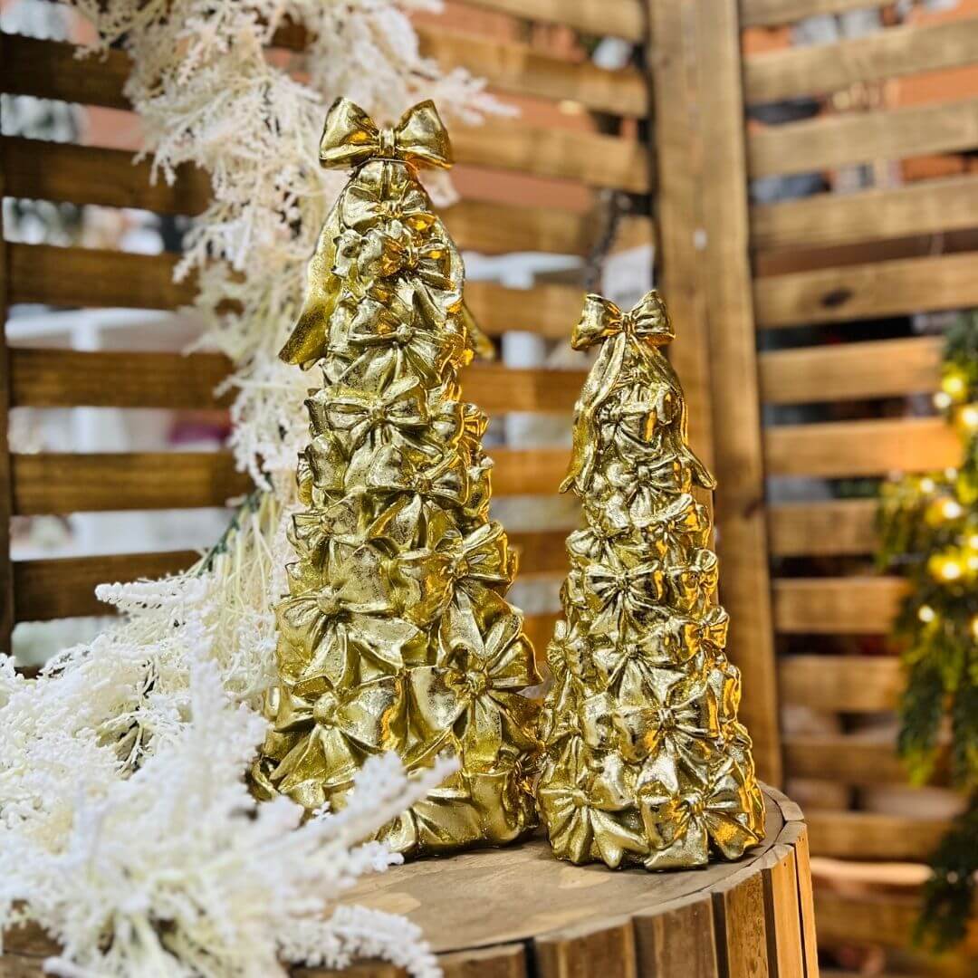 Árvore de Natal com Laços Dourados – 30cm