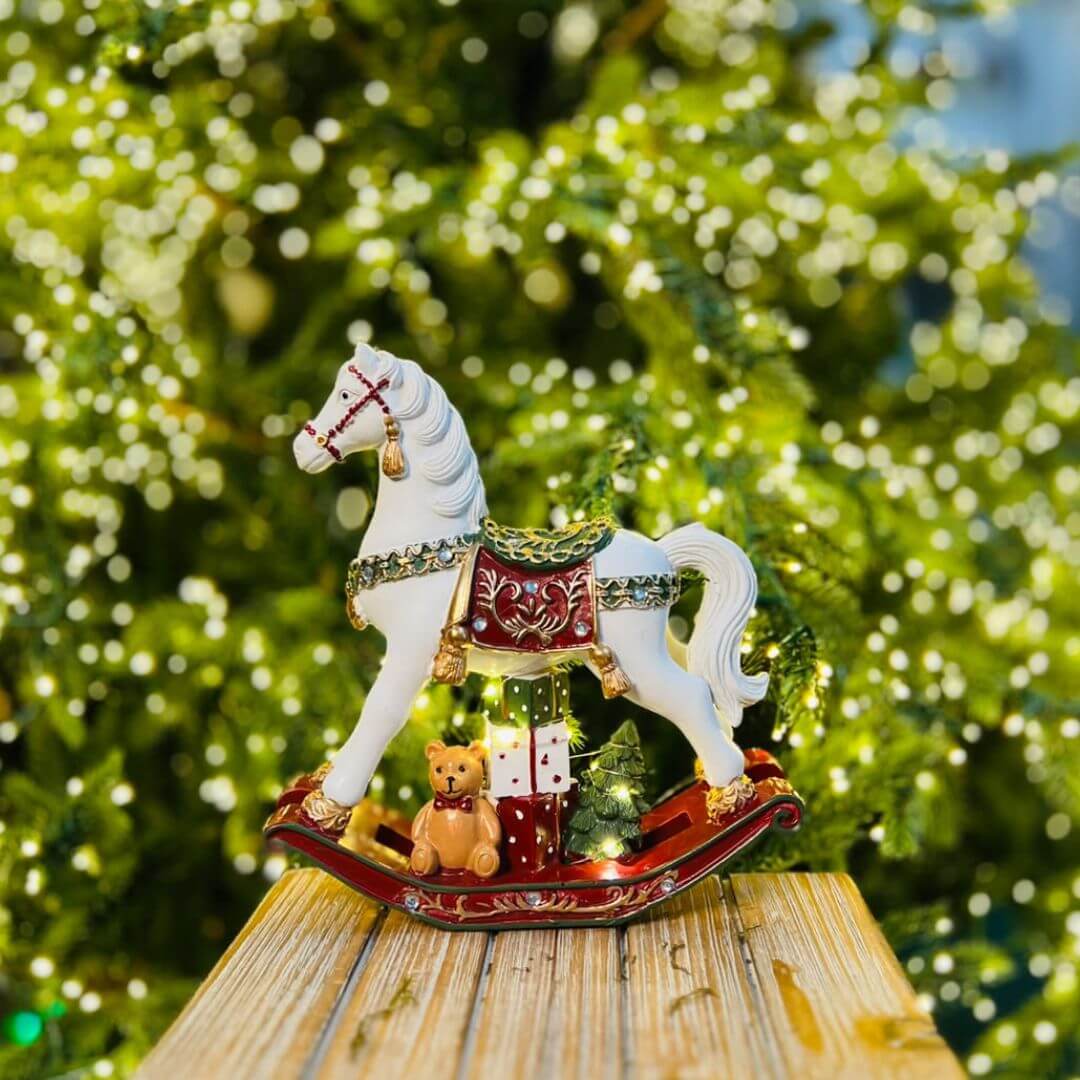 Cavalo Presente/urso/pinheiro Branco- 23cmx25cm
