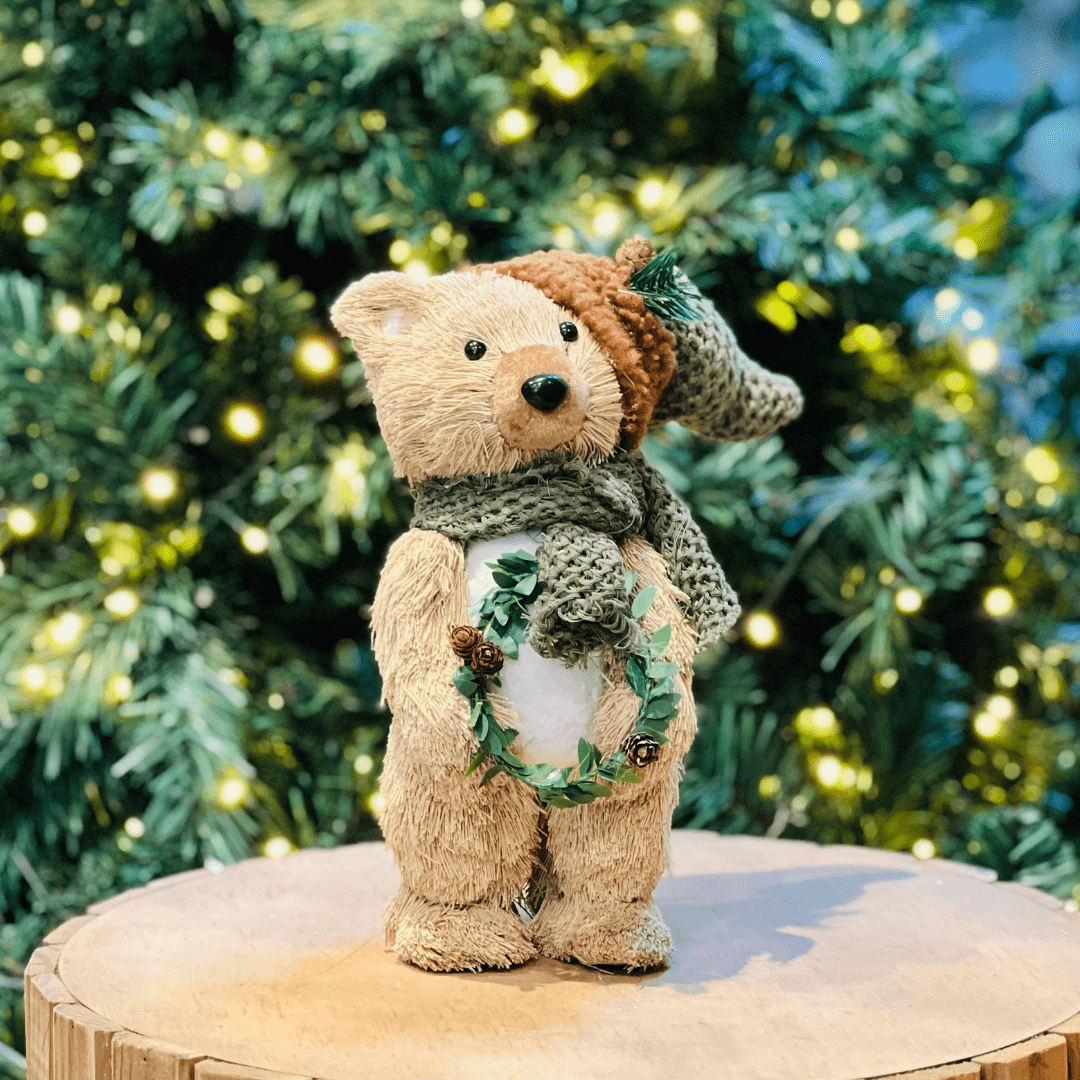 Urso Natalino Com Guirlanda e Pinhas 35x11cm