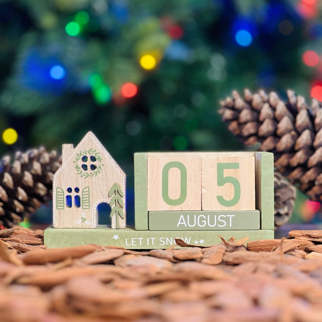 Calendário Casinha Verde - 15x4,5x7,7cm