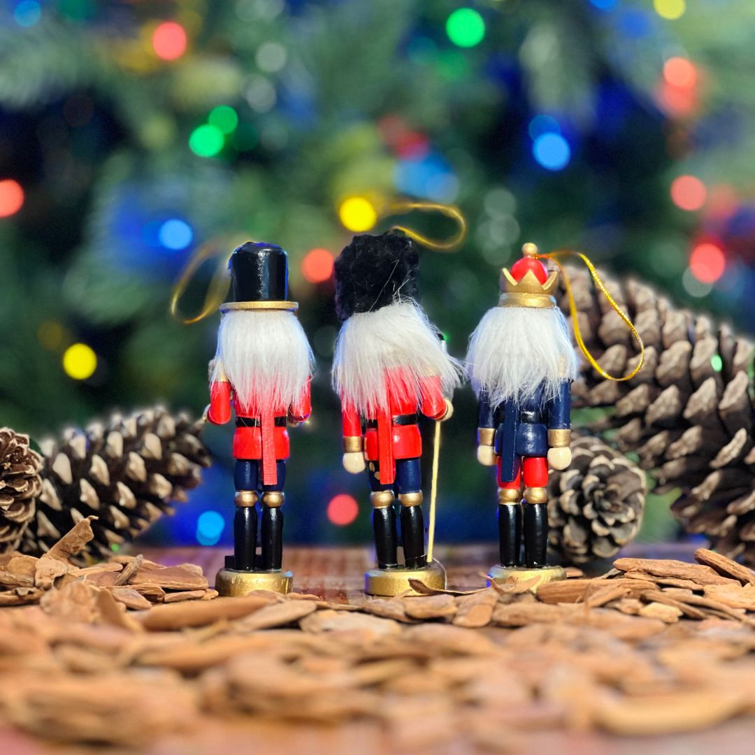 Boneco Quebra Nozes Com Três Unidades - 12,5cm
