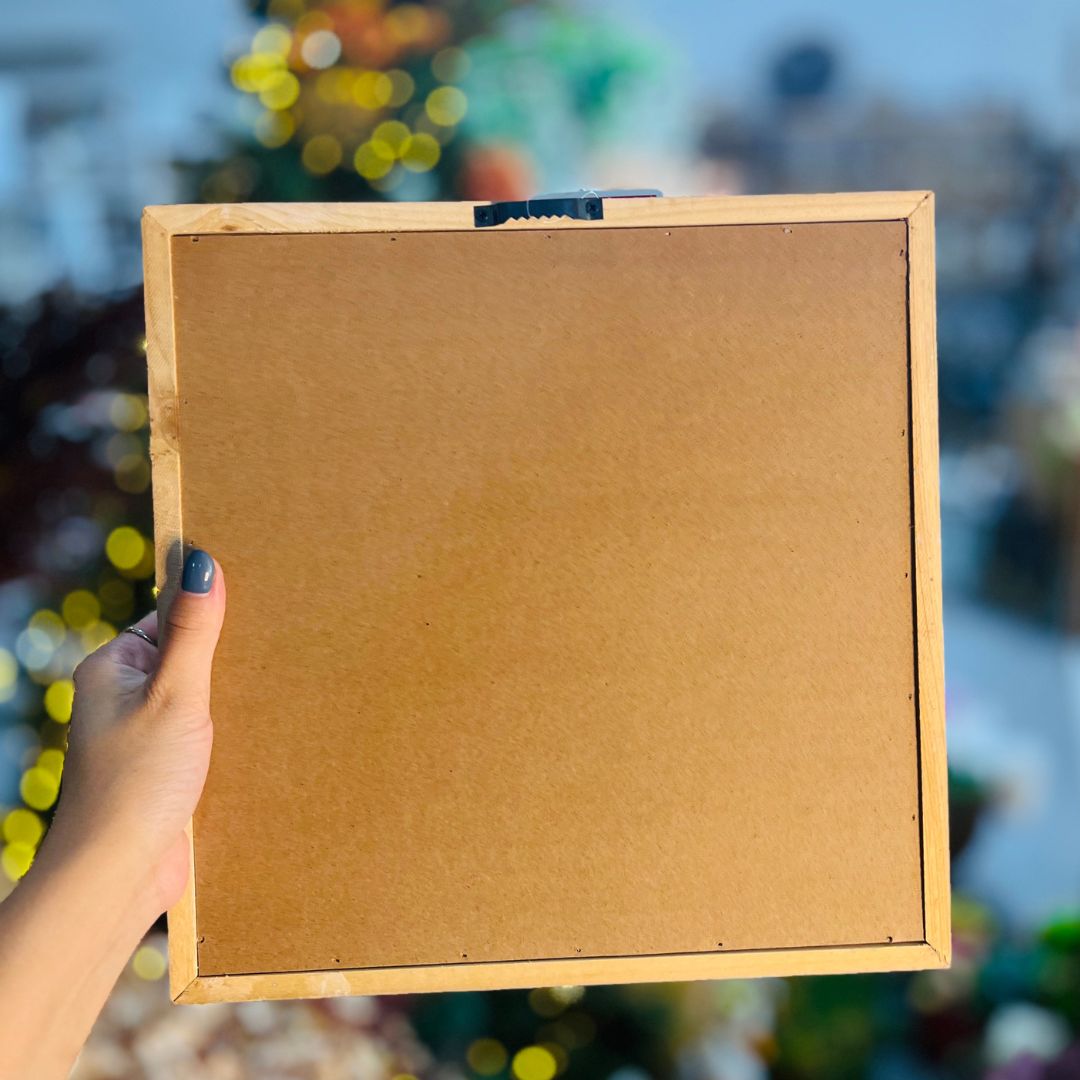 Quadro Feliz Páscoa Com Coelhos - 30cm