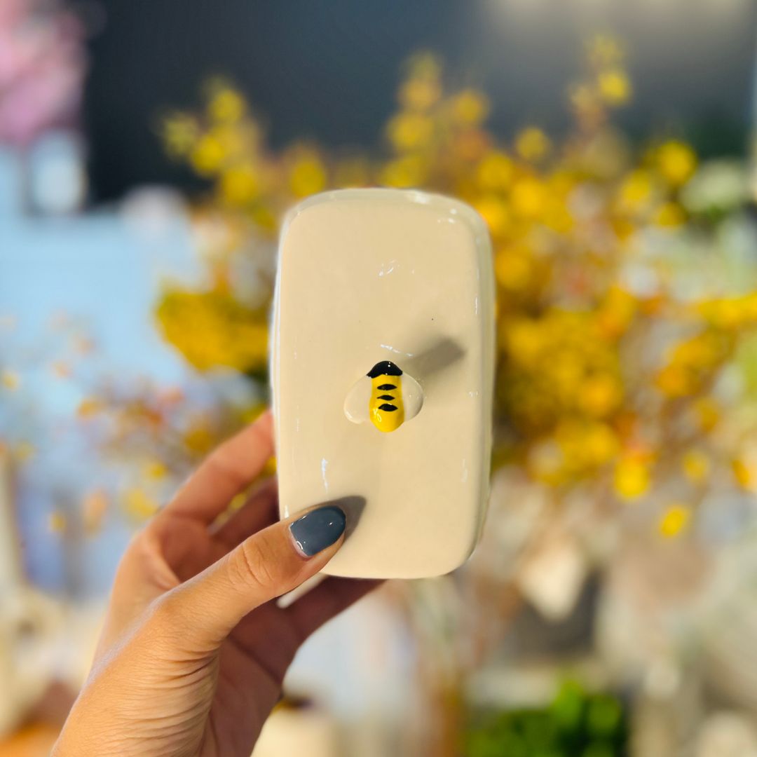 Manteigueira de Porcelana Bee - 17cm