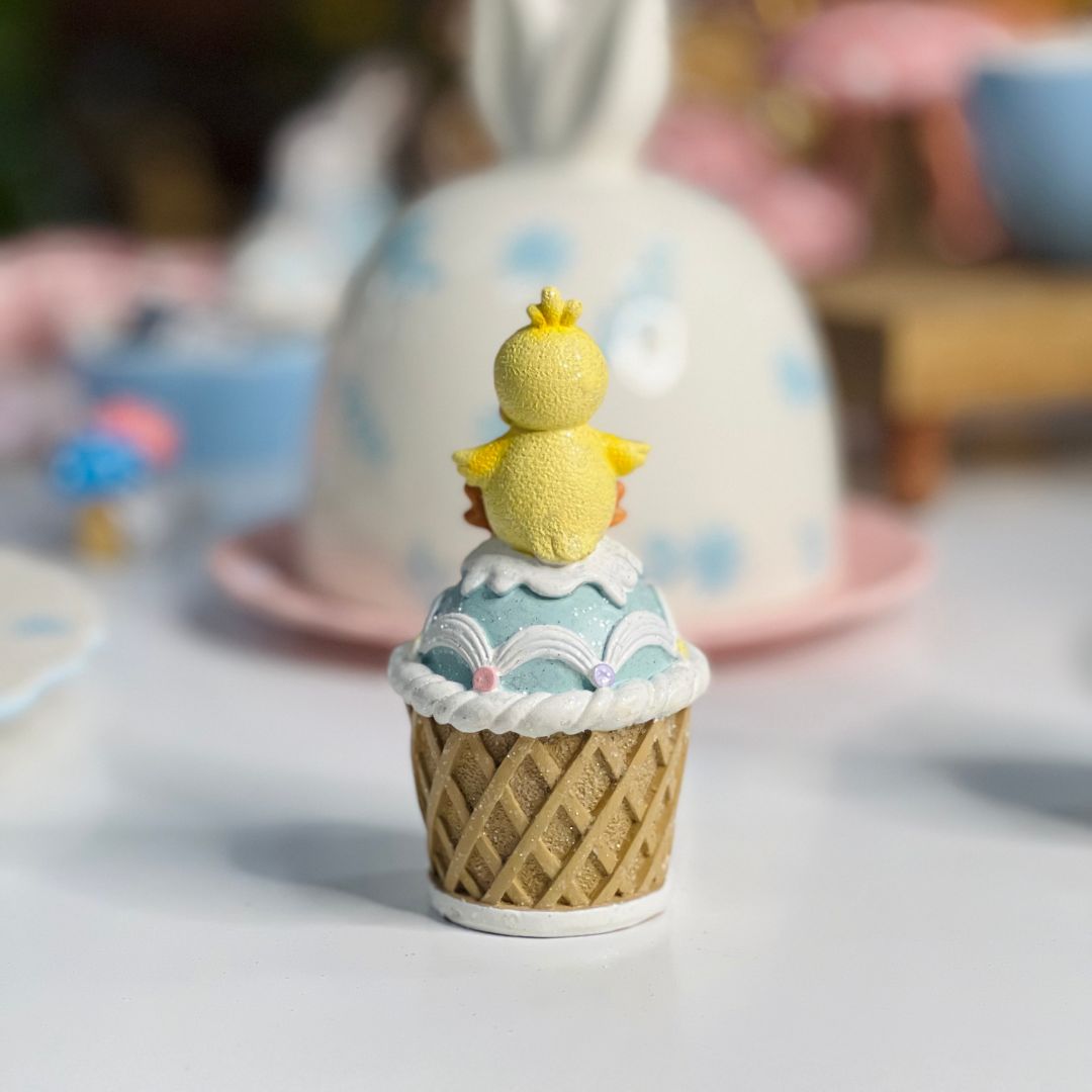 Enfeite Decorativo Cupcake - 13,5x7x7cm