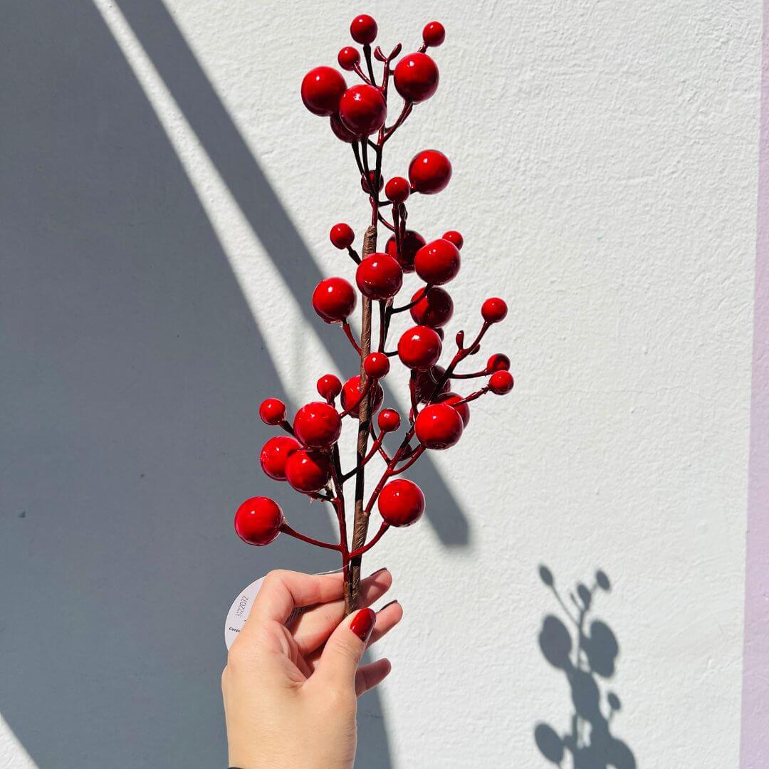 Galhos Decorativos Curtos com Berries – 58cm