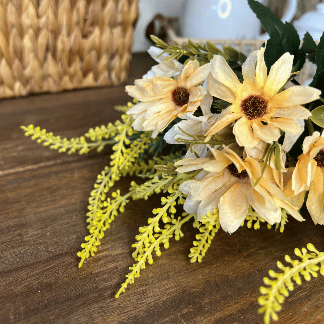 Margarida 10 Flores Amarelo Creme 30cm