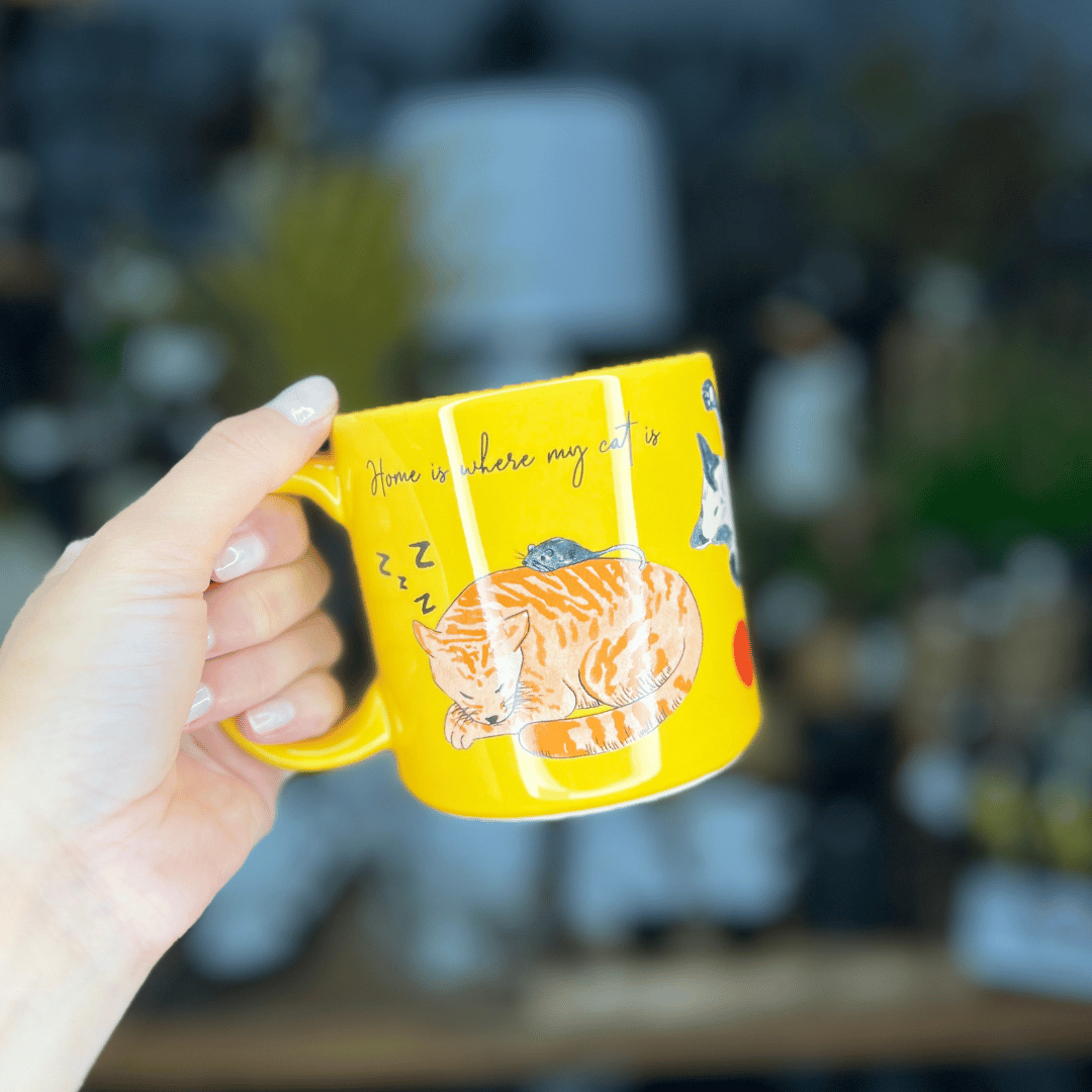 Caneca Cat de Cerâmica Amarela 330ml