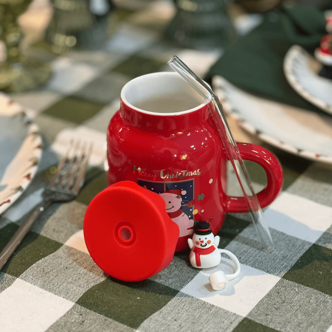 Caneca Natalina Boneco de Neve Vermelha Com Tampa e Canudo 420ml 18cm