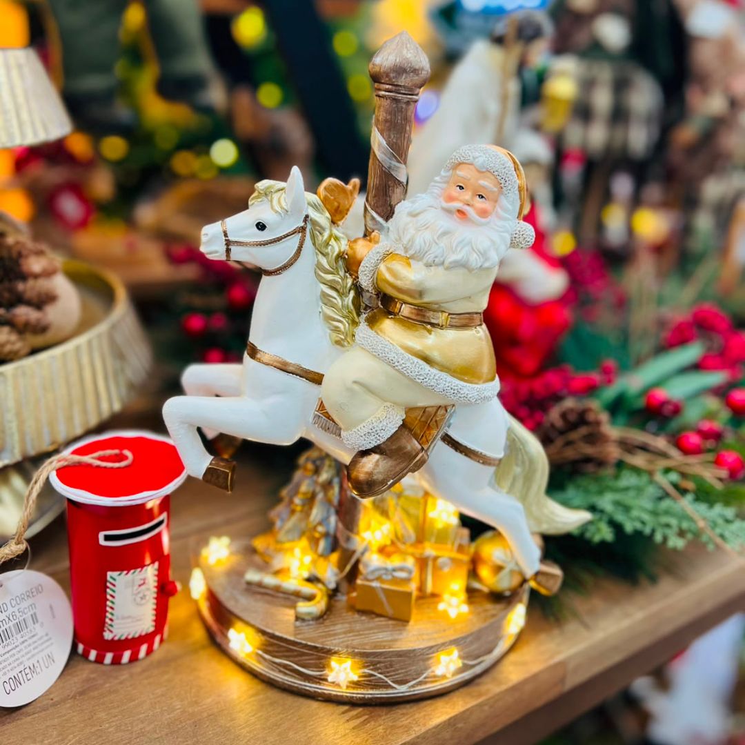 Papai Noel no Carrossel em Resina - 32 cm