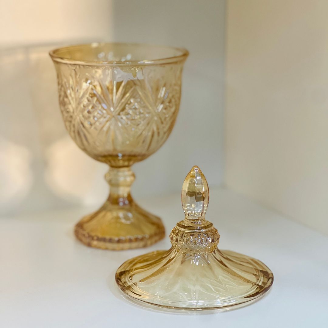 Potiche Decorativo Com Pé de Cristal Chumbo Dublin Âmbar Metalizado - 11,5x24,5cm