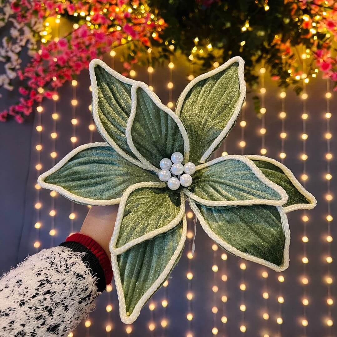 Flor Decorativa Verde com 9 Pétalas – 20x26cm