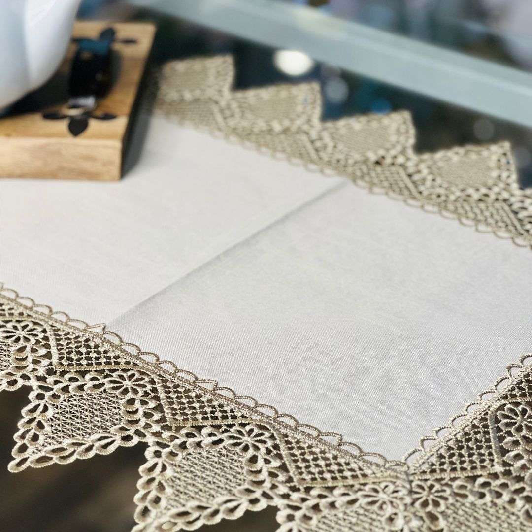 Caminho de Mesa - 45x140cm (Gr-27d726)