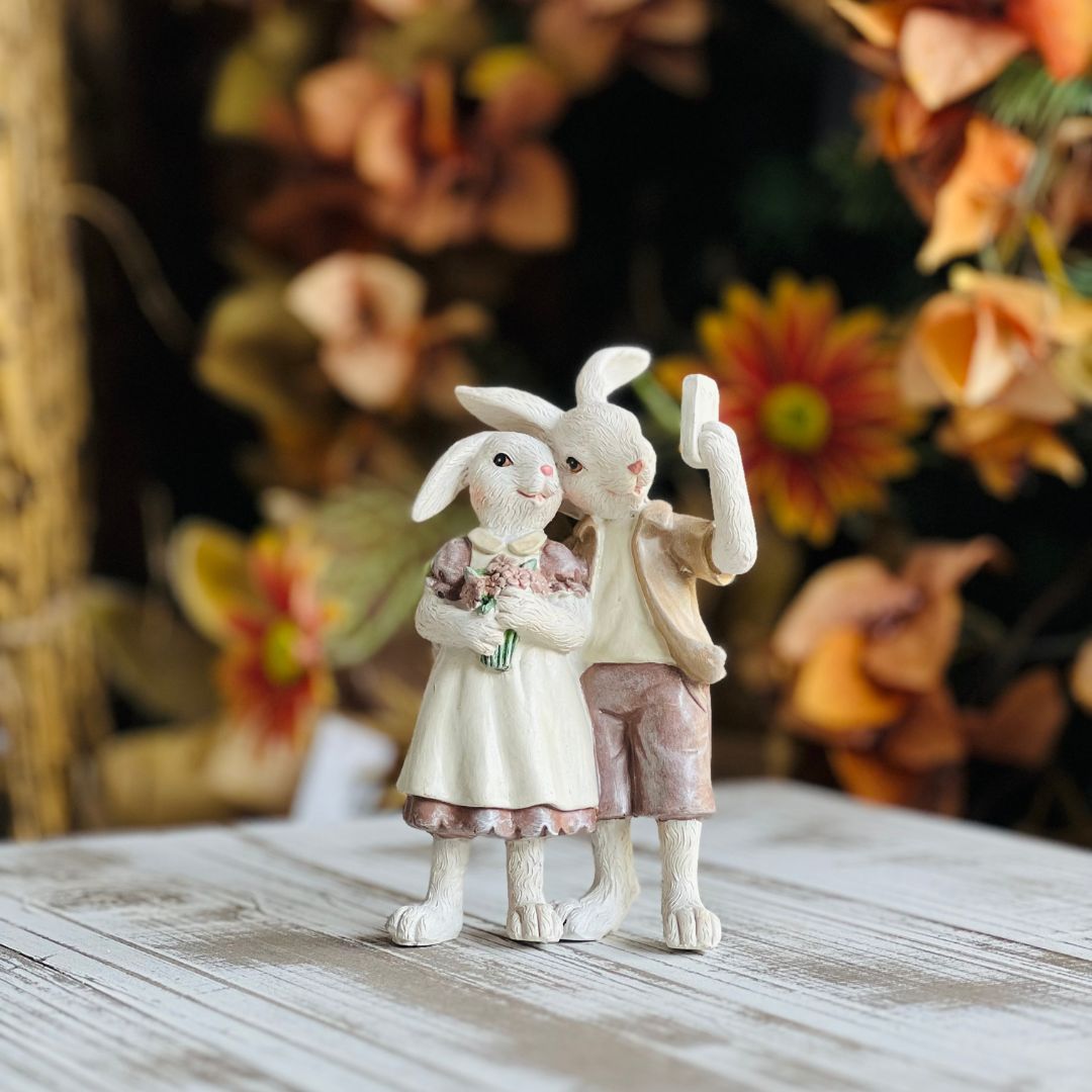 Coelhos tirando self - 22cm