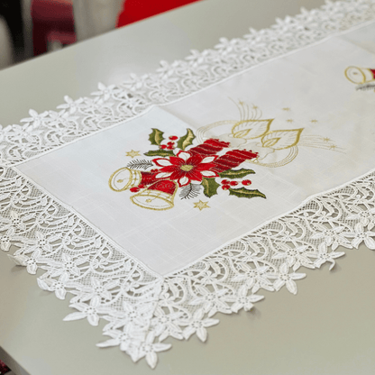 Caminho de Mesa Natalino Com Bordado e Guipir 45x90cm