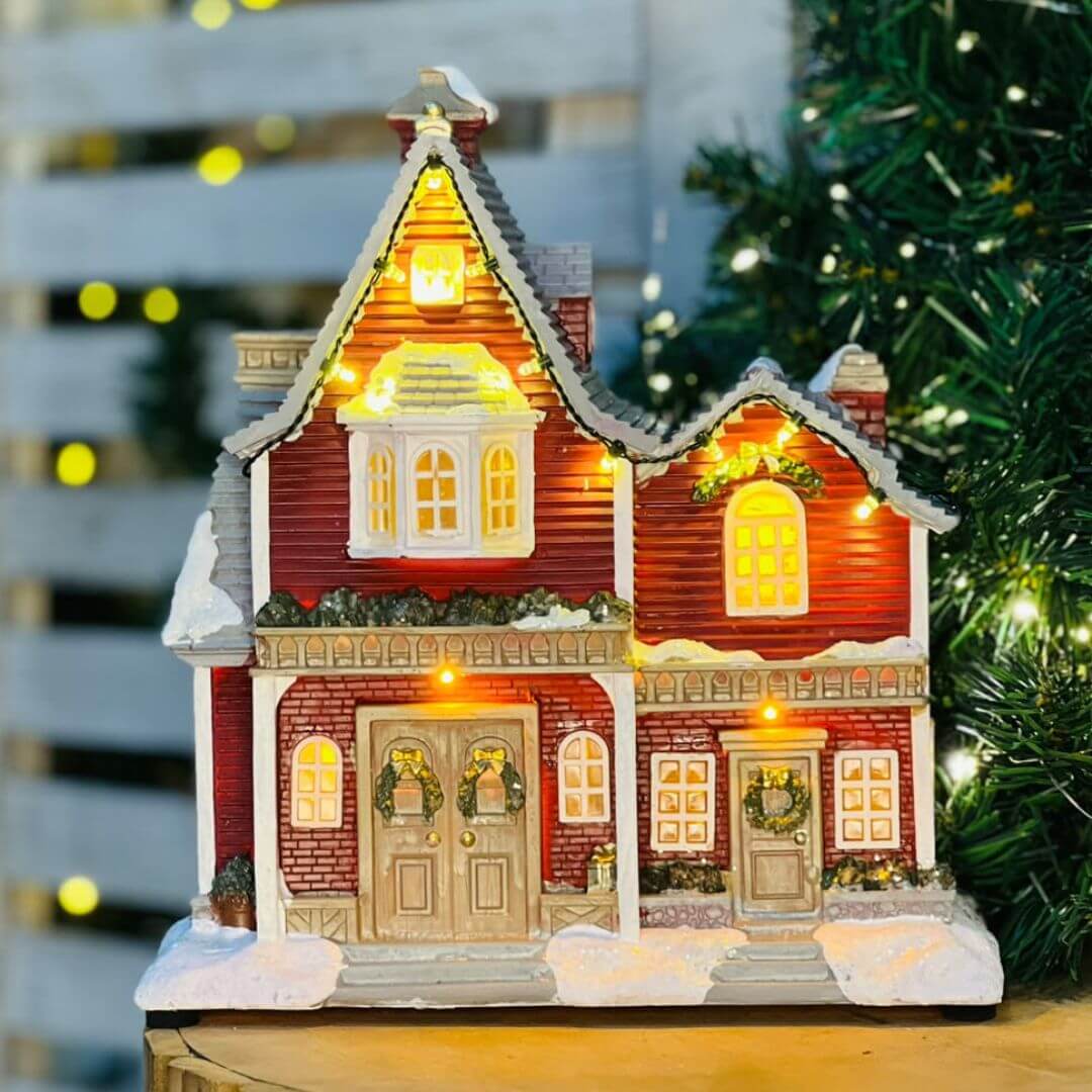 Casa Natalina Musical com Luz – 28 x 13 x 24,5cm